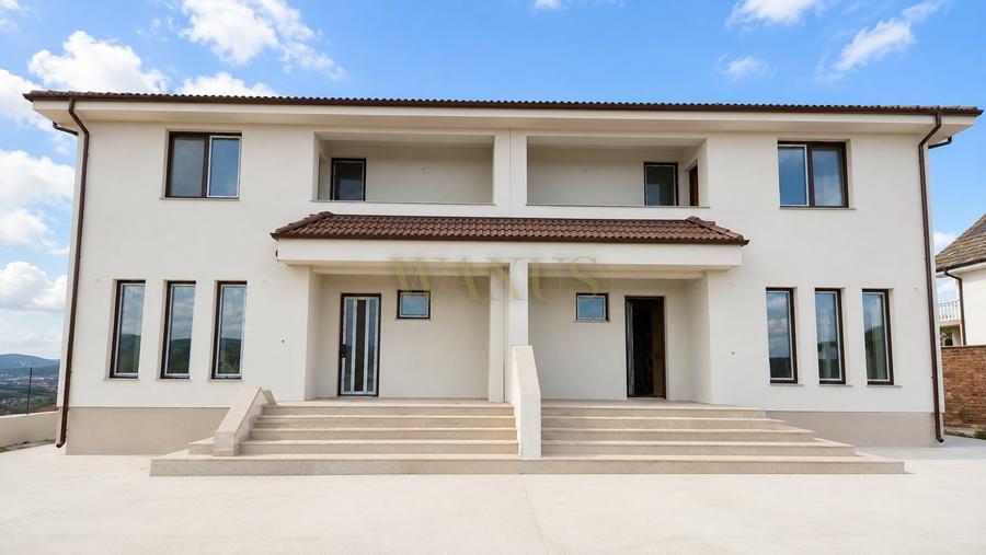 Duplex cu 4 camere cu Canalizare în Dezmir