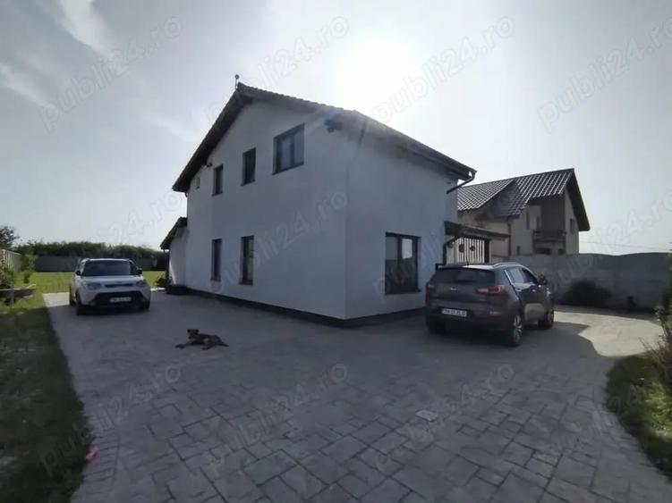 Casă cu 5 camere cu Teren 1000 Mp în Rudicica