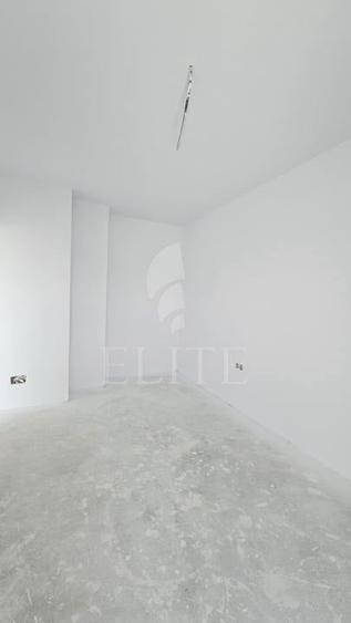 Apartament cu 2 camere semidecomandat în Mărăști