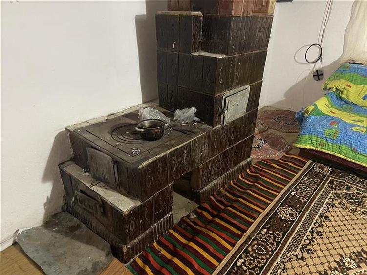 Casă individuală cu 4 camere cu Teren 1400 Mp în Maluri
