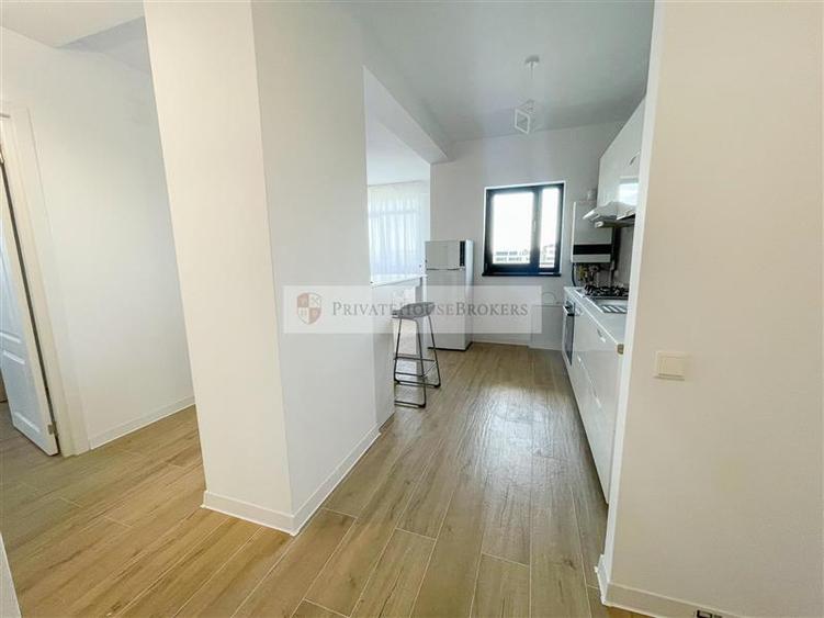 Apartament cu 2 camere semidecomandat, mobilat în Băneasa