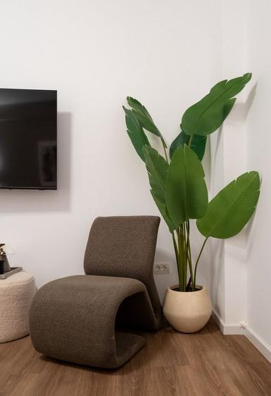 Apartament cu 2 camere, mobilat în Calea Victoriei