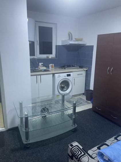 Casă cu 3 camere cu Teren 200 Mp în Central