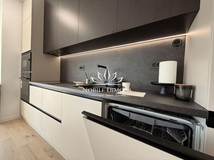 Apartament cu 2 camere semidecomandat, mobilat în Central