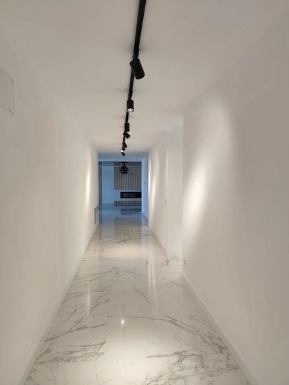 Apartament cu 6 camere în Nufărul