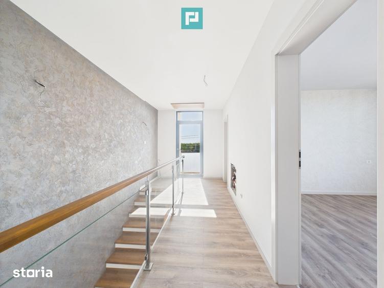 Casă cu 5 camere cu Teren 500 Mp în Giarmata