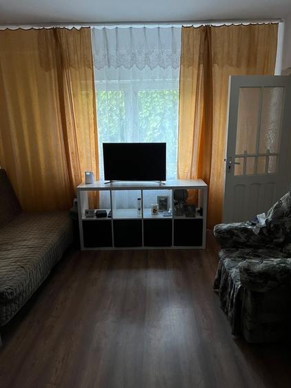 Casă cu 3 camere în Vasile Alecsandri