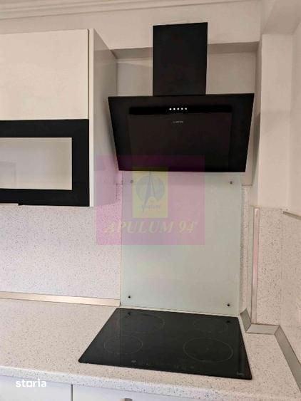Apartament cu 4 camere decomandat în Centrul Civic
