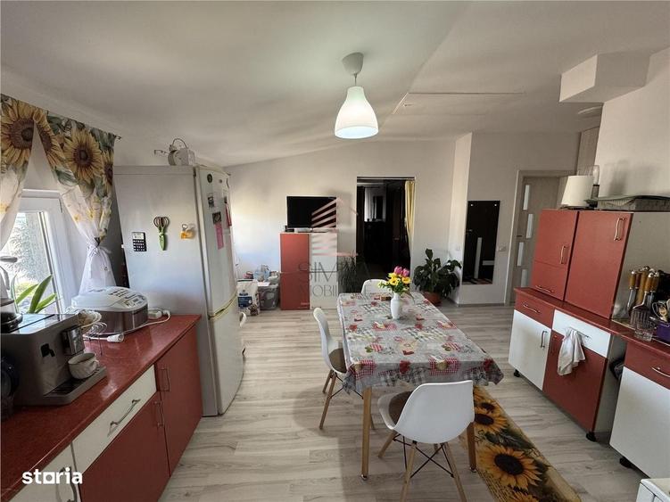 Apartament cu 2 camere si terasa, zona Decebal - 6