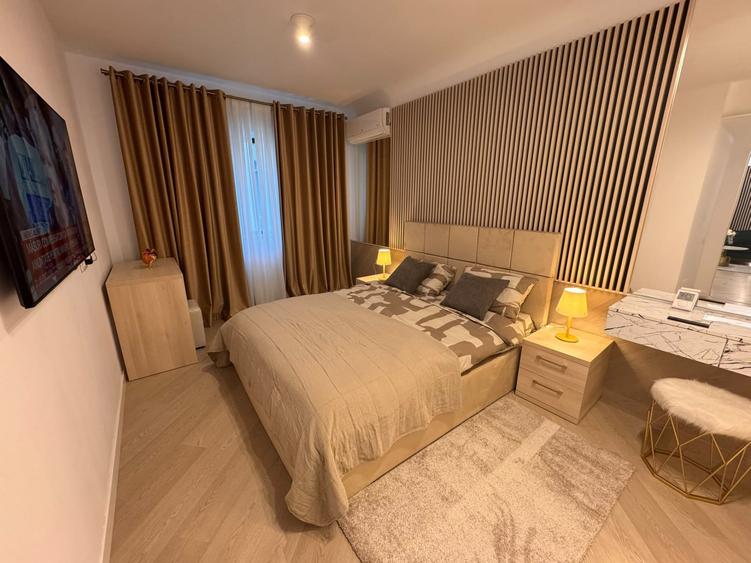 Apartament cu 3 camere semidecomandat, mobilat în Pipera — fotografia 3