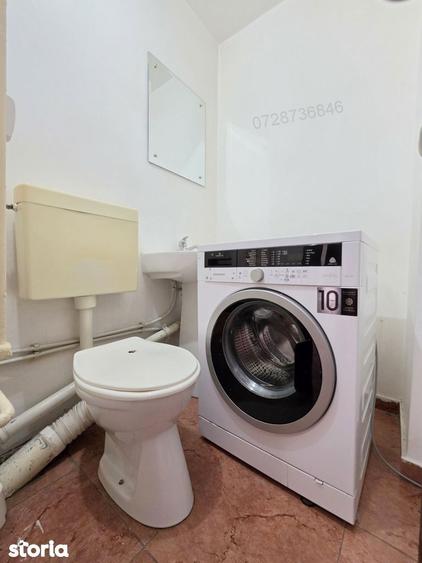 Apartament cu 3 camere decomandat în Centrul Civic
