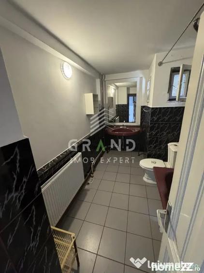 Casă cu 4 camere cu Teren 50 Mp în Central