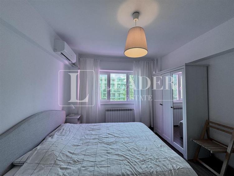 Apartament cu 4 camere decomandat, mobilat în Central