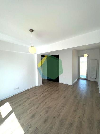 Casa Duplex P+1 in Otopeni, curte 170mp, ideal pentru familie - 3