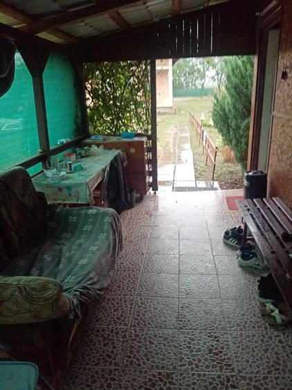 Casă cu 1 camere cu Teren 2200 Mp în Fundătura