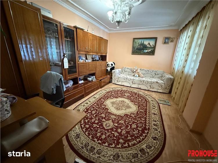 Apartament cu 2 camere decomandat în Mioriței