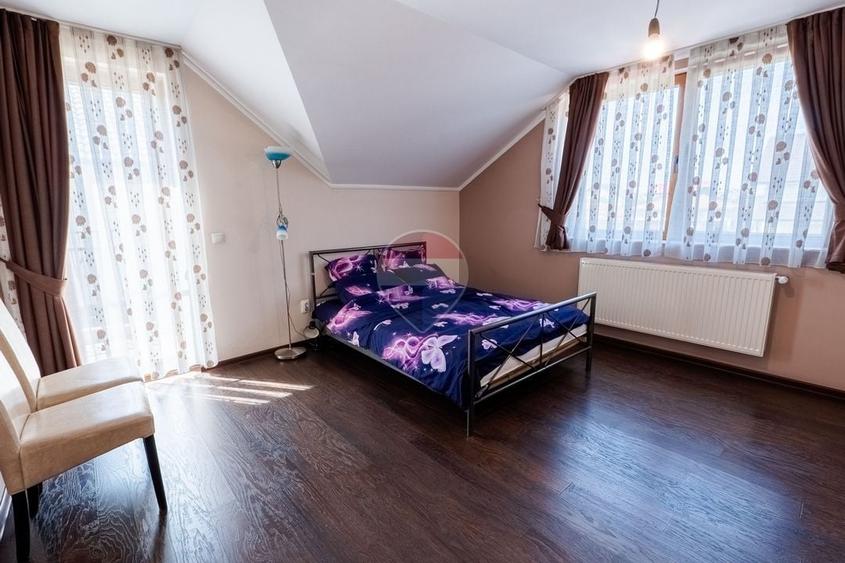 Casă individuală cu 4 camere cu Teren 584 Mp în Sântandrei