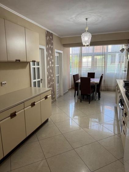 Inchiriez apartament 4 camere 100 mp Str. Ecaterina Teodoroiu nr. 9 - 8