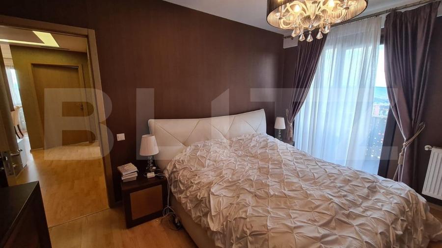 Apartament cu 3 camere semidecomandat, mobilat în Bună Ziua