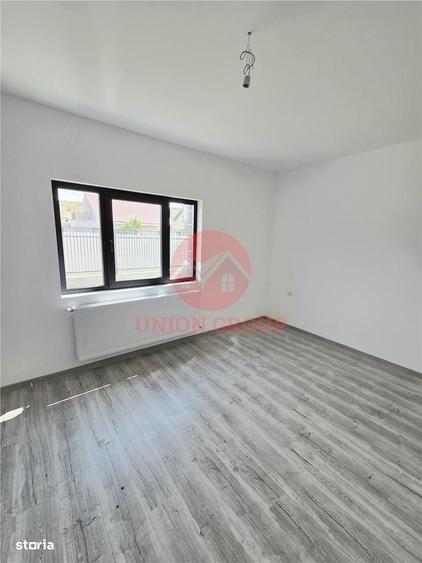 Casă cu 3 camere în Valu lui Traian