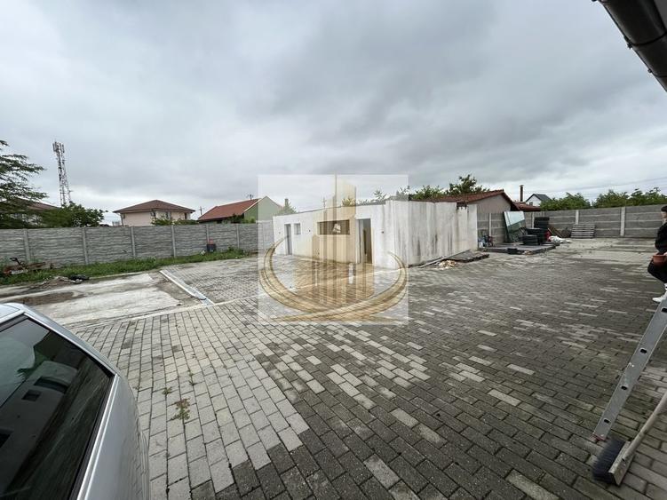 Casă individuală cu 5 camere cu Canalizare în Săcălaz