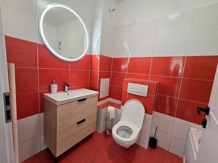 Apartament cu 2 camere semidecomandat în Bună Ziua