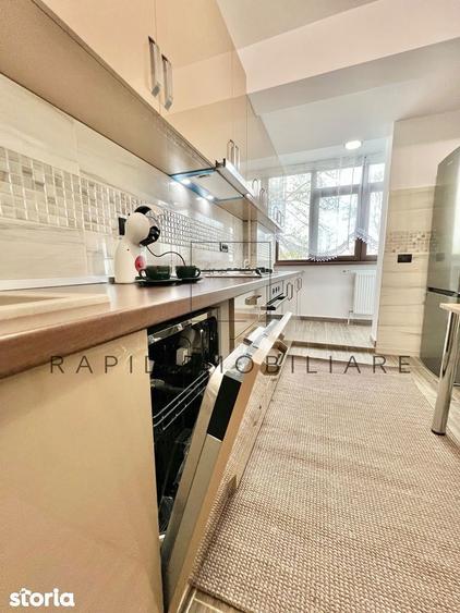 Apartament cu 2 camere decomandat în Micro 13