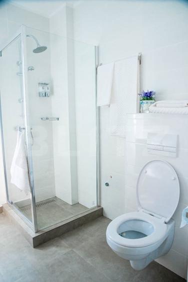 Apartament cu 2 camere semidecomandat, mobilat în Semicentral