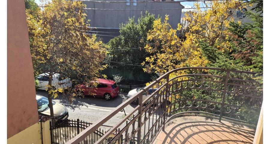 Casă cu 4 camere cu Teren 123 Mp în Bucureștii Noi
