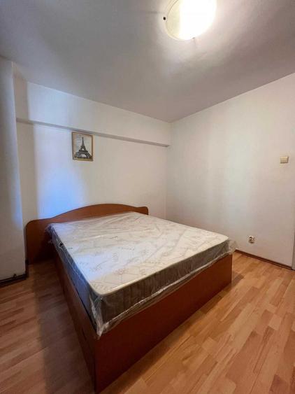 Apartament cu 2 camere decomandat în Ultracentral