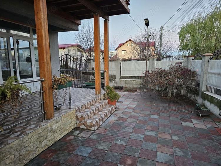 Spațiu comercial, de 100 mp, în Otopeni