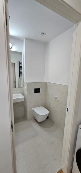 Apartament cu 2 camere semidecomandat în Floreasca