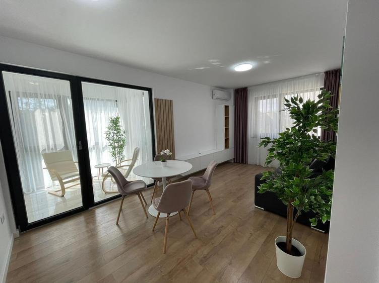 Apartament cu 2 camere decomandat în Dacia
