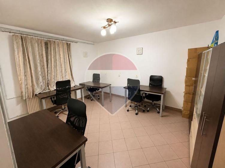 Casă individuală cu 6 camere cu Teren 150 Mp în Cotroceni