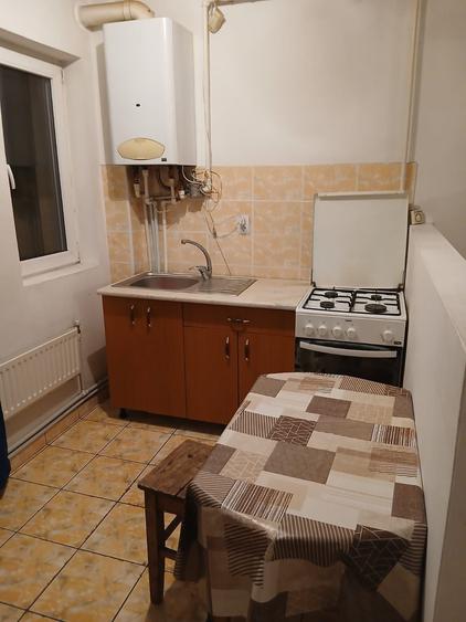 Garsonieră semidecomandată în Central