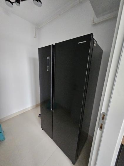 Apartament cu 3 camere decomandat, mobilat în Titan