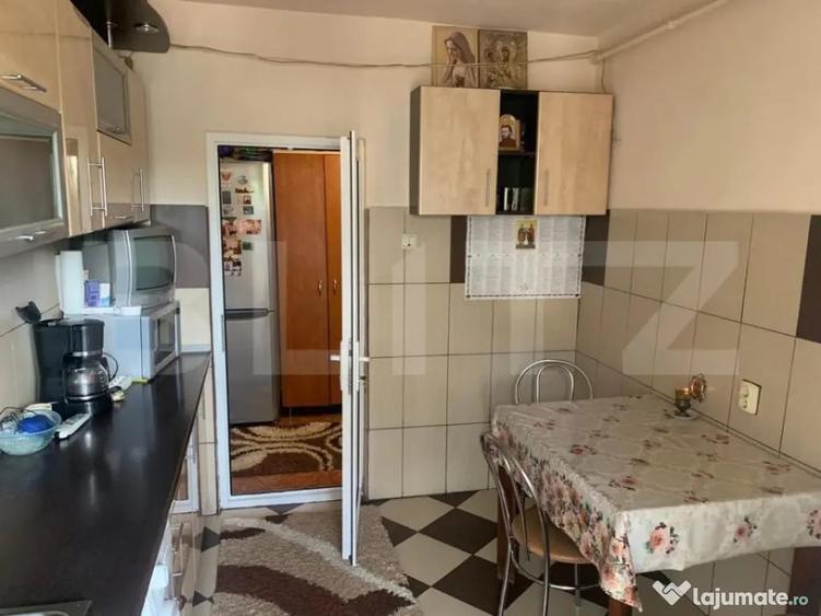 Apartament cu 2 camere decomandat în Independenței