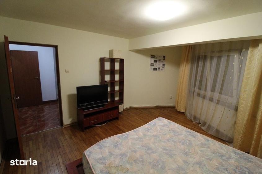 Apartament cu 4 camere în Central