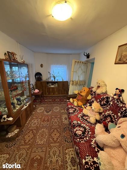 Casa demolabila ?i teren 800mp cu toate utilita?ile deschidere 26,5mp - 4