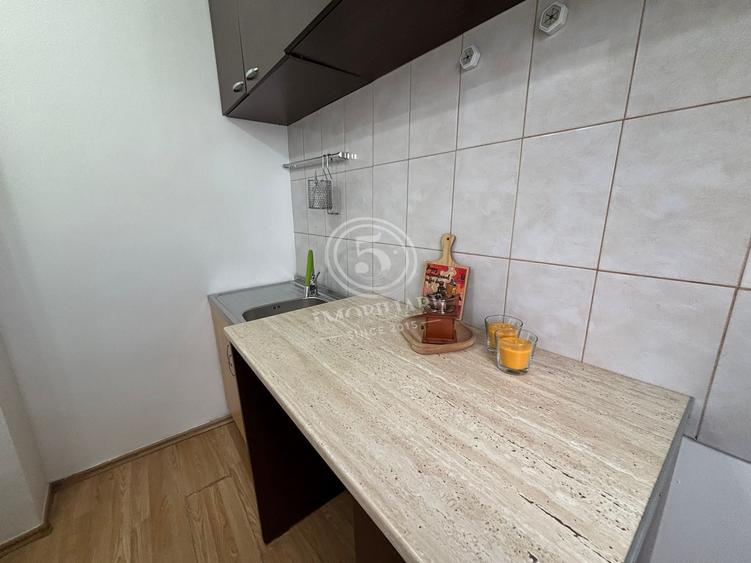 Garsonieră semidecomandată în Basarabia