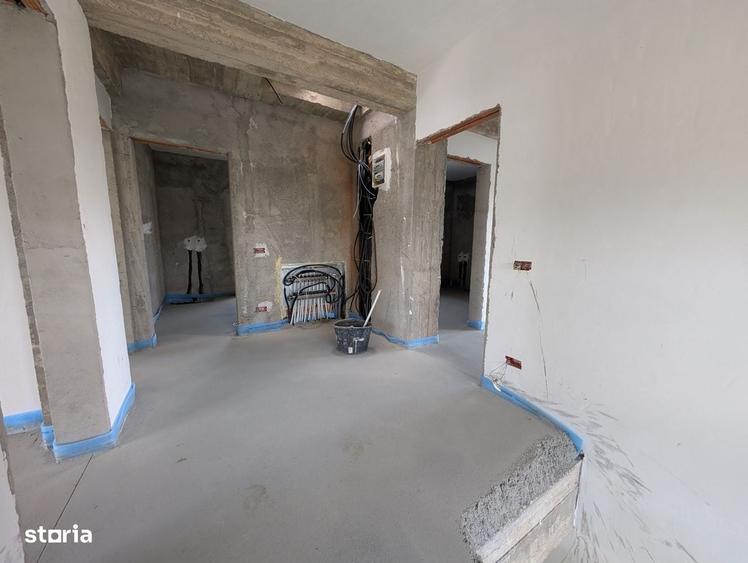 Casă cu 4 camere în Dumbrăveni