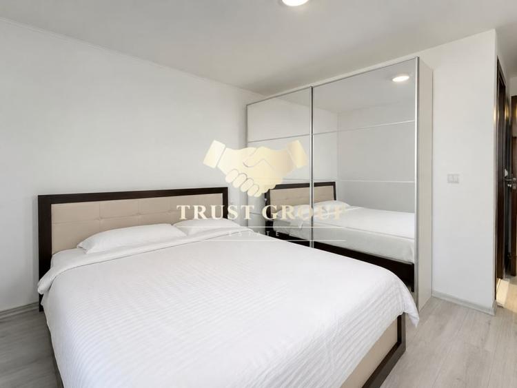 Apartament cu 2 camere semidecomandat, mobilat în Berceni