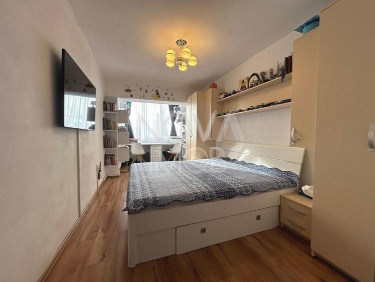 Apartament cu 3 camere semidecomandat în Turnișor