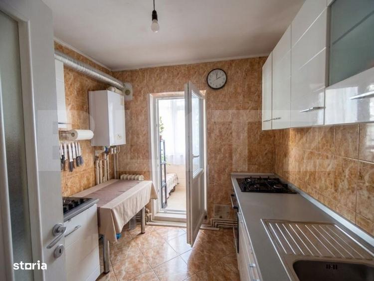 Apartament cu 3 camere decomandat în Alexandru cel Bun