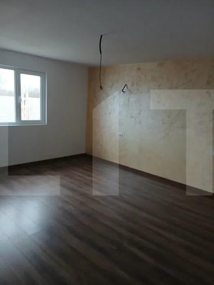Casă individuală cu 5 camere cu Teren 583 Mp în Balș