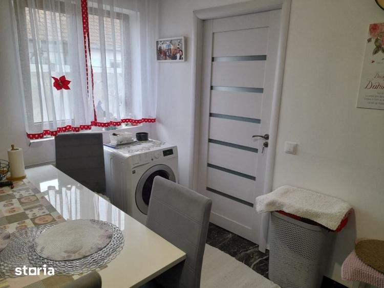 Casă cu 2 camere cu Teren 150 Mp în Central