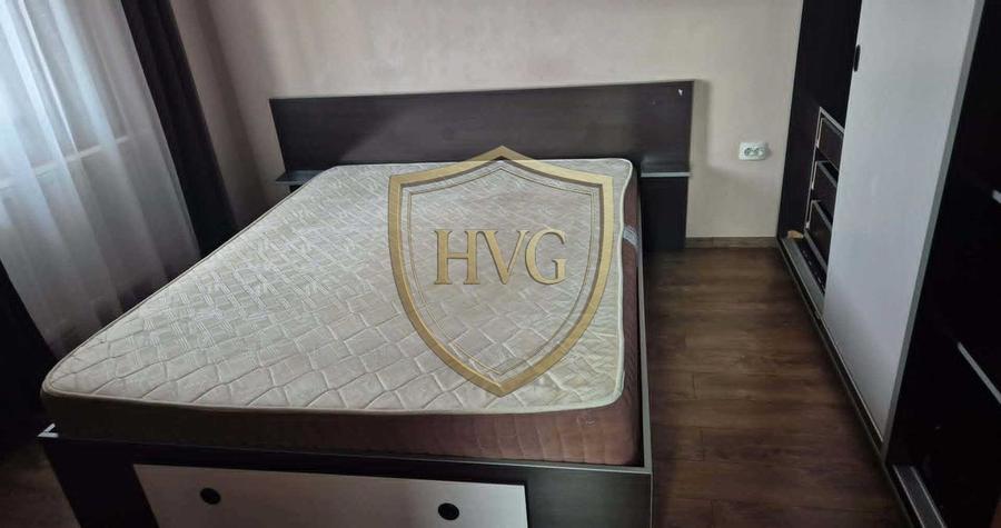 Apartament cu 2 camere, mobilat în Central