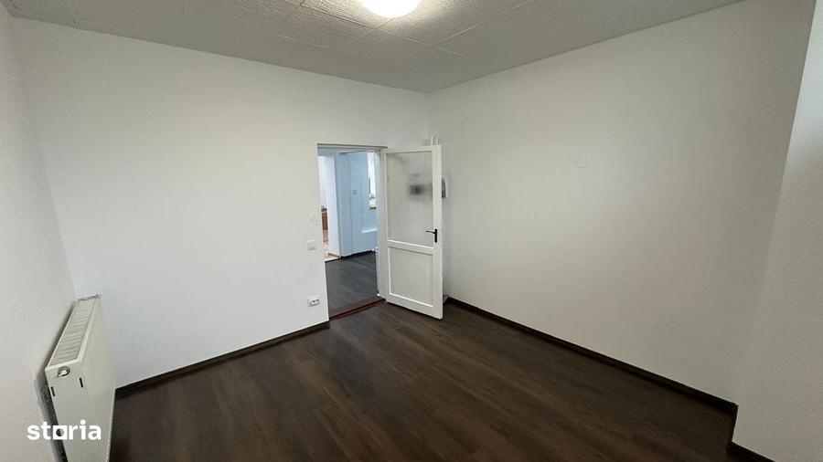 Casă cu 3 camere în Andronache