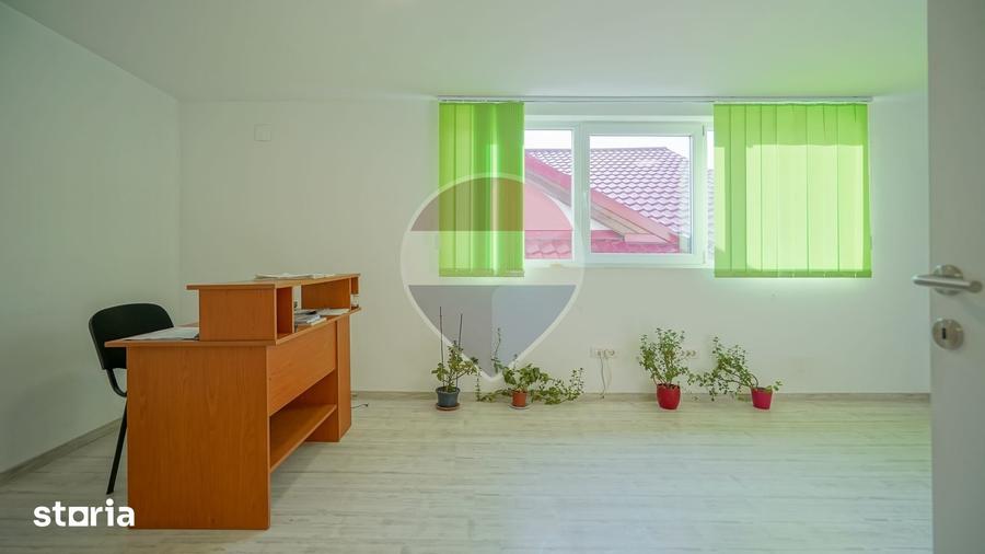 Spațiu comercial, de 370 mp, în Central