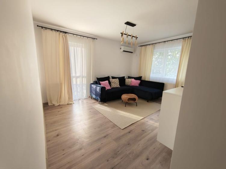 Apartament cu 3 camere decomandat, mobilat în Dobroești